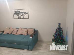 1-к квартира, посуточно, 44м2, 7/9 этаж