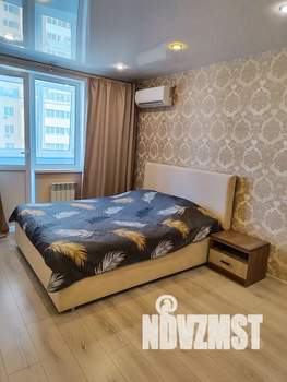 1-к квартира, посуточно, 40м2, 15/25 этаж