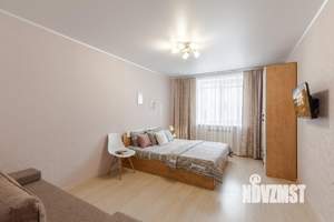 1-к квартира, посуточно, 38м2, 1/1 этаж