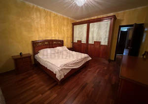 3-к квартира, на длительный срок, 101м2, 2/5 этаж