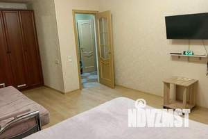 1-к квартира, посуточно, 38м2, 1/10 этаж