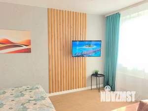 Студия квартира, посуточно, 40м2, 23/25 этаж