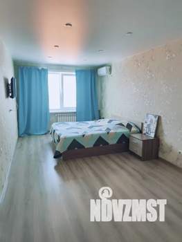 1-к квартира, посуточно, 46м2, 7/25 этаж