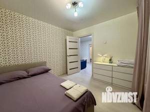 3-к квартира, посуточно, 61м2, 1/1 этаж