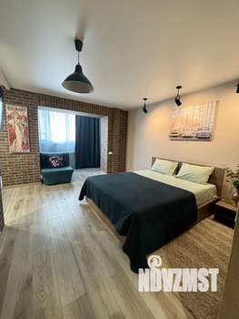 Студия квартира, посуточно, 42м2, 6/8 этаж