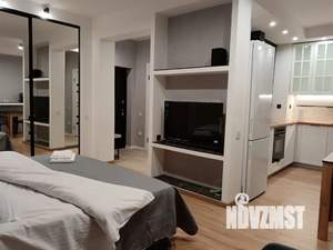 Студия квартира, посуточно, 35м2, 22/26 этаж