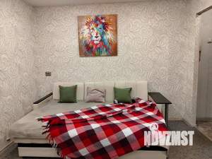 1-к квартира, посуточно, 33м2, 1/9 этаж