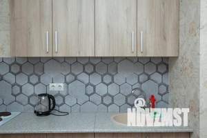 2-к квартира, посуточно, 63м2, 9/25 этаж