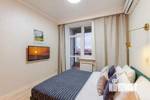 1-к квартира, посуточно, 56м2, 1/1 этаж