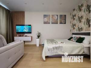 Студия квартира, посуточно, 31м2, 19/25 этаж