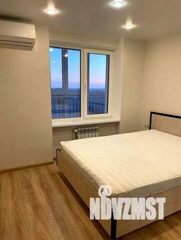 1-к квартира, посуточно, 40м2, 22/25 этаж