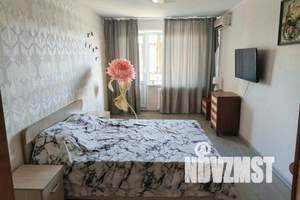 1-к квартира, посуточно, 40м2, 9/9 этаж