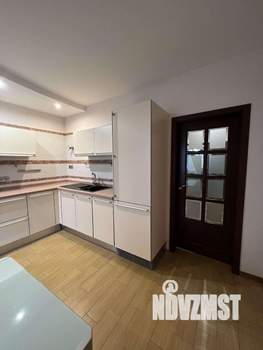 3-к квартира, на длительный срок, 105м2, 3/10 этаж