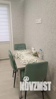 1-к квартира, посуточно, 37м2, 1/10 этаж