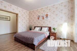 2-к квартира, посуточно, 70м2, 7/22 этаж
