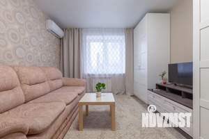 1-к квартира, посуточно, 43м2, 1/1 этаж