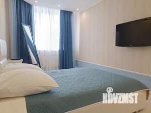 1-к квартира, посуточно, 42м2, 23/25 этаж