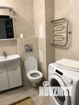 Студия квартира, посуточно, 35м2, 17/18 этаж