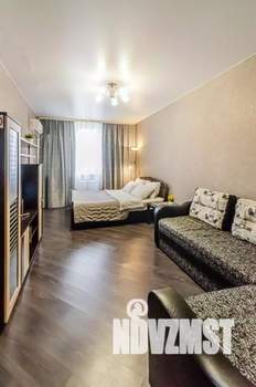 1-к квартира, посуточно, 50м2, 1/1 этаж