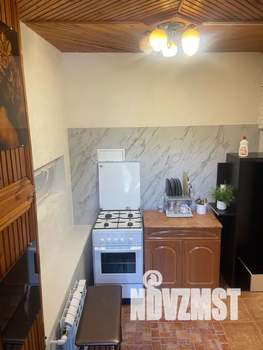 Студия квартира, посуточно, 33м2, 1/2 этаж