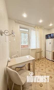 1-к квартира, на длительный срок, 38м2, 4/19 этаж