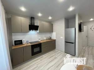 1-к квартира, посуточно, 50м2, 22/25 этаж