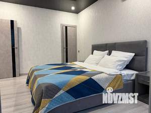 1-к квартира, посуточно, 45м2, 3/25 этаж