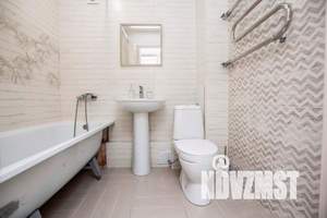 1-к квартира, посуточно, 35м2, 2/25 этаж