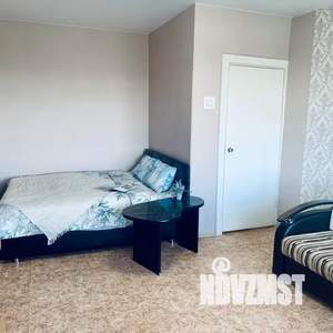 1-к квартира, посуточно, 32м2, 10/10 этаж