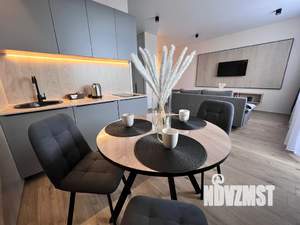 Студия квартира, посуточно, 35м2, 12/25 этаж