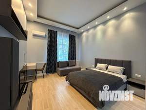 Студия квартира, посуточно, 40м2, 2/4 этаж