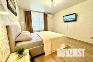 1-к квартира, посуточно, 43м2, 12/20 этаж