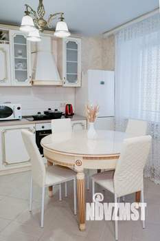 2-к квартира, посуточно, 79м2, 4/22 этаж