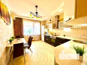 2-к квартира, посуточно, 85м2, 11/17 этаж