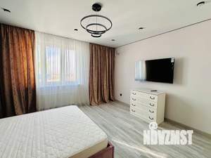 2-к квартира, посуточно, 48м2, 21/25 этаж