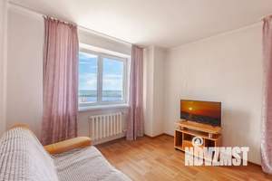 2-к квартира, посуточно, 60м2, 15/22 этаж