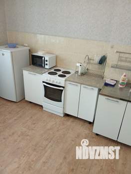 1-к квартира, посуточно, 50м2, 11/16 этаж