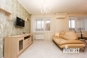 Студия квартира, посуточно, 45м2, 6/18 этаж