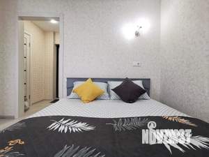 Студия квартира, посуточно, 38м2, 23/24 этаж