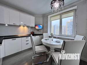 2-к квартира, посуточно, 55м2, 1/1 этаж