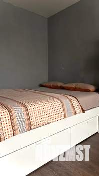 1-к квартира, посуточно, 40м2, 8/9 этаж