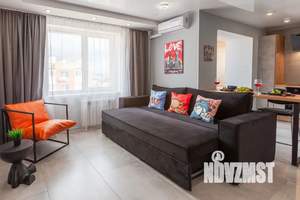 Студия квартира, посуточно, 39м2, 10/10 этаж