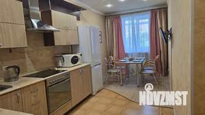 1-к квартира, посуточно, 44м2, 4/10 этаж