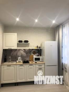 Студия квартира, посуточно, 45м2, 12/17 этаж