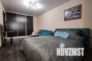 1-к квартира, посуточно, 42м2, 2/10 этаж