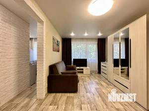 1-к квартира, посуточно, 40м2, 1/1 этаж