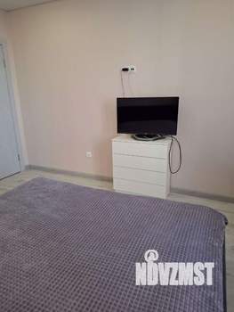 1-к квартира, посуточно, 37м2, 9/25 этаж