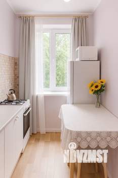 2-к квартира, посуточно, 46м2, 1/9 этаж