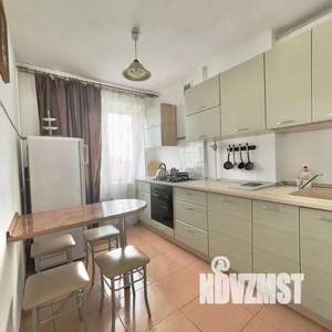 2-к квартира, посуточно, 48м2, 1/1 этаж