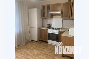 1-к квартира, посуточно, 45м2, 10/10 этаж